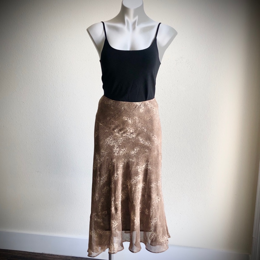 ZARA NWOT Midi Flared skirt